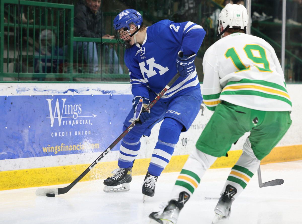 Minnetonka vs Edina Feb11-23 Jeff Lawler21